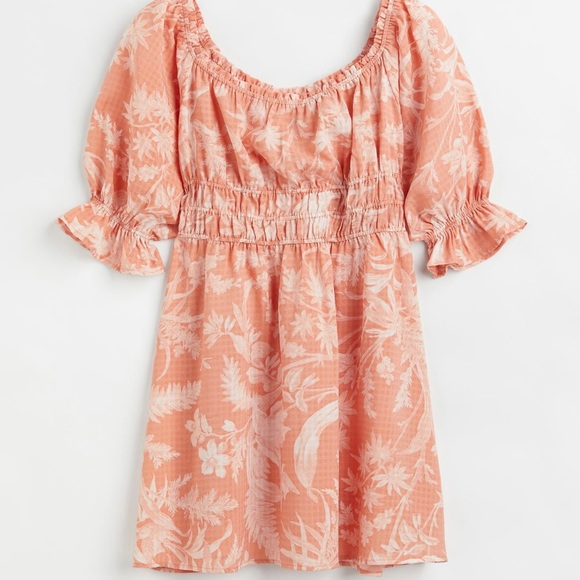 H&M Dresses & Skirts - Off the shoulder dress